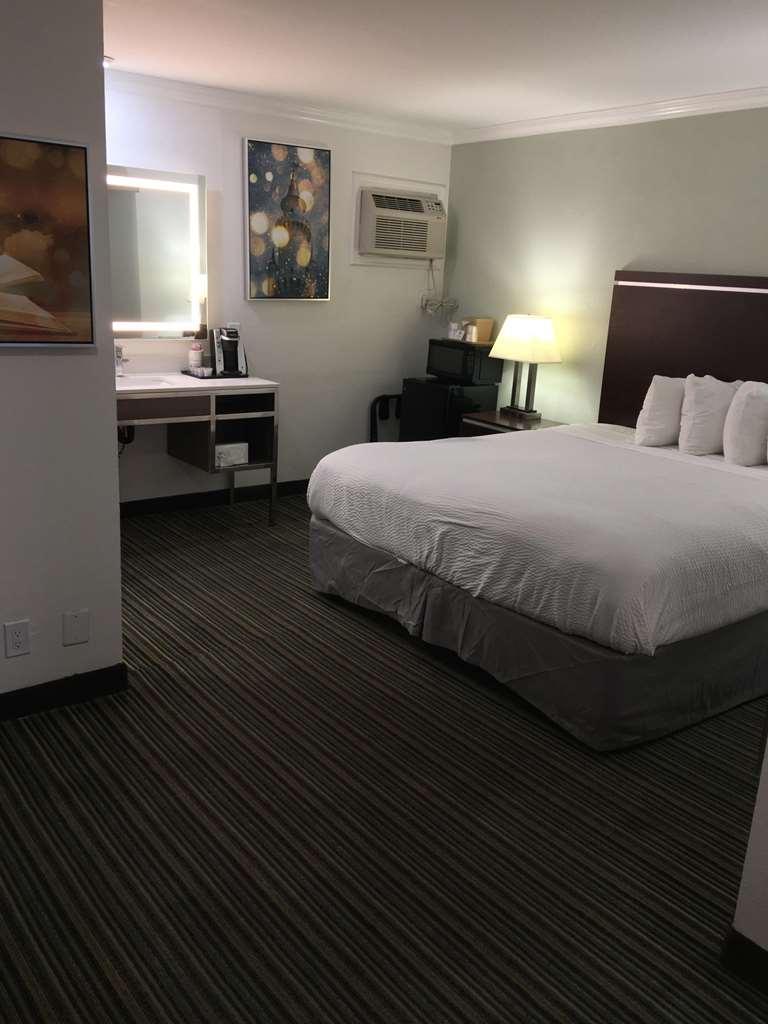 Best Western Courtesy Inn Hotel - Anaheim Resort At The Park Værelse billede