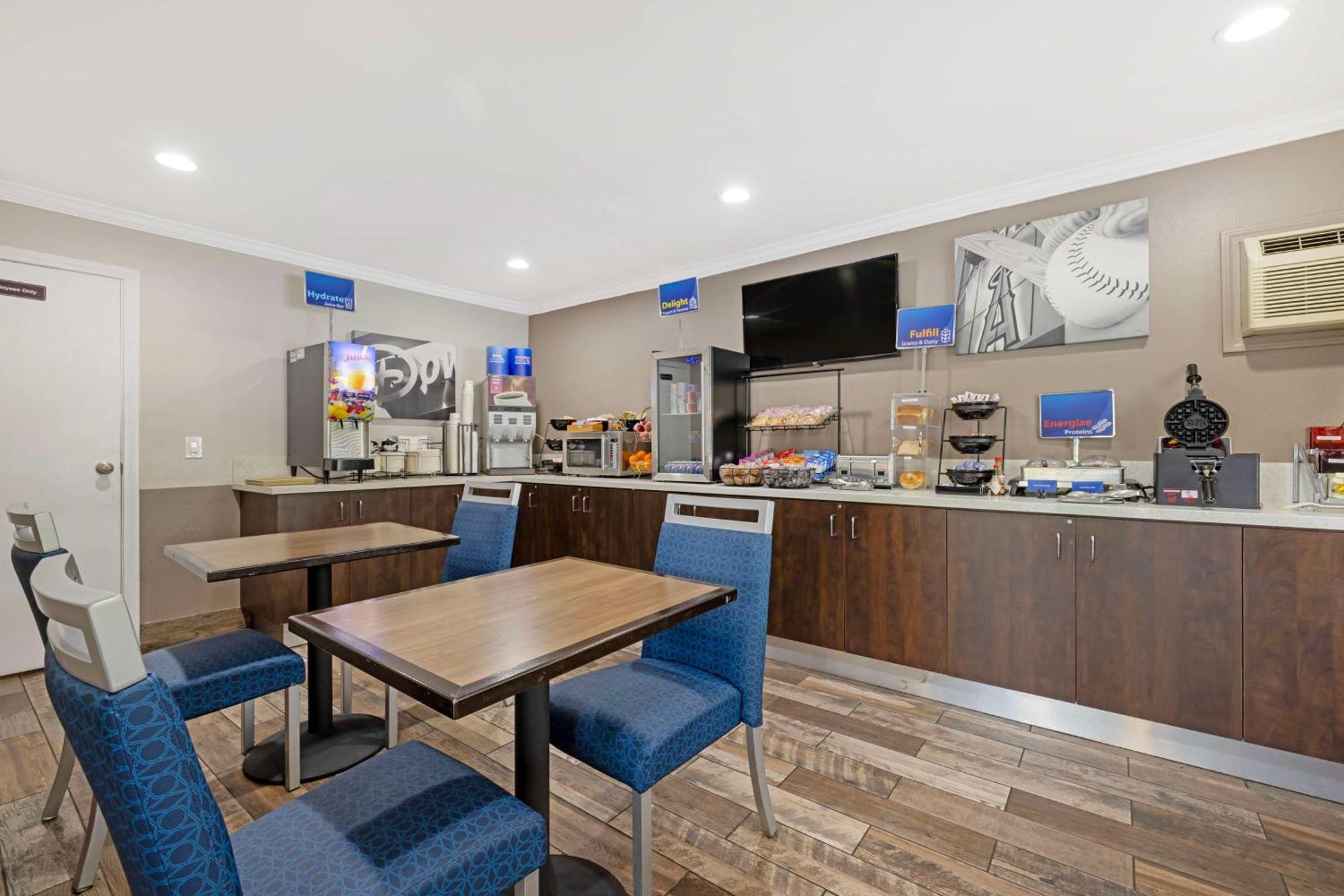 Best Western Courtesy Inn Hotel - Anaheim Resort At The Park Eksteriør billede