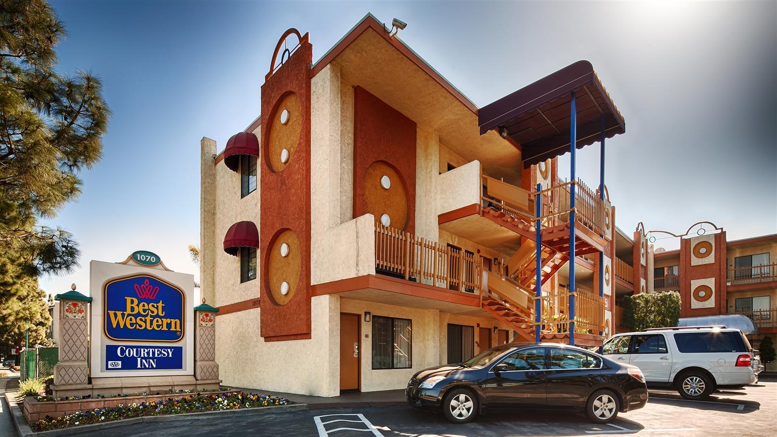 Best Western Courtesy Inn Hotel - Anaheim Resort At The Park Eksteriør billede